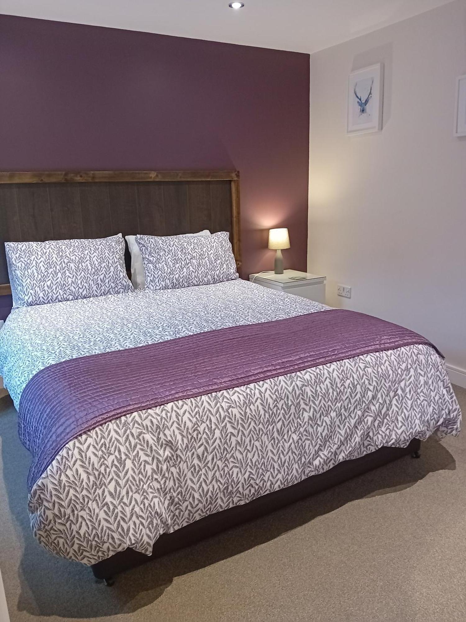 Middle House Bed and Breakfast Coventry Exteriör bild