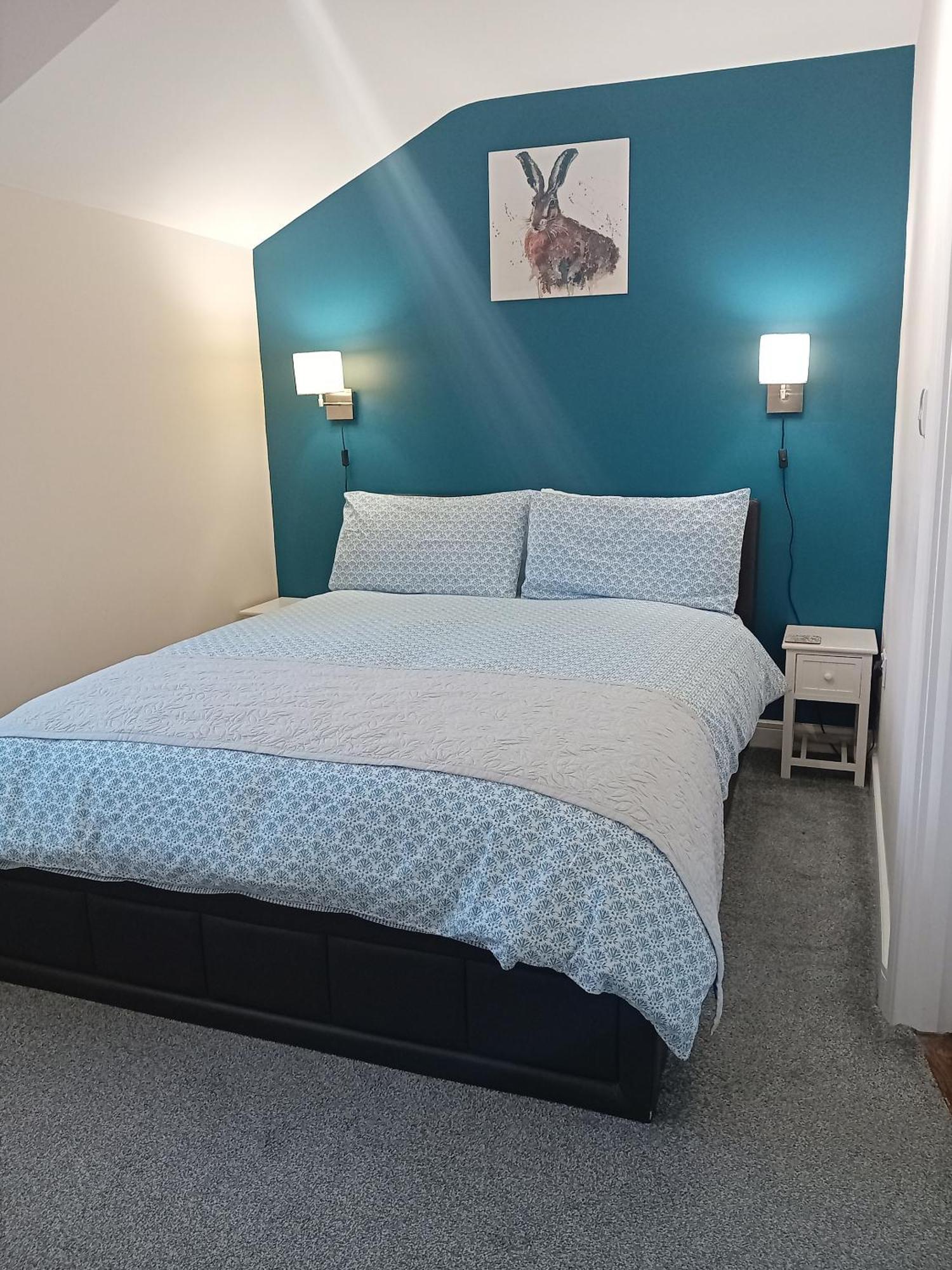 Middle House Bed and Breakfast Coventry Exteriör bild